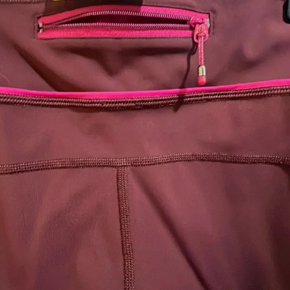 Lululemon Burgundy Pink Ruched Reflective Running‎ Leggings Size 6 Zipper Pocket